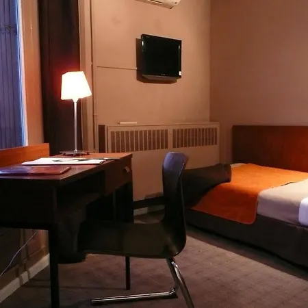 O'cub Hotel